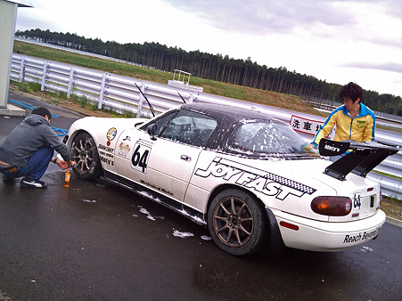 袖森 de 洗車～♪ (T_T)