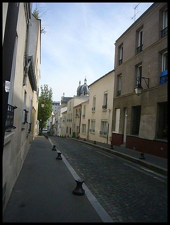 P2440037