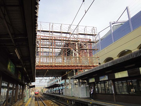 東岡崎駅構内全景2