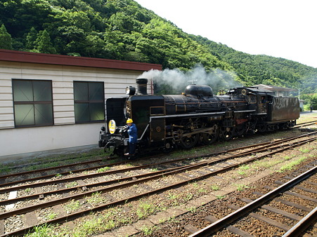 C57-1(津和野駅)4