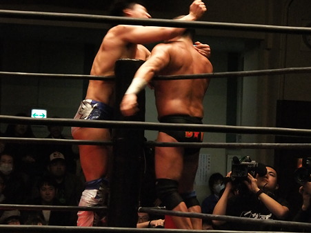 DDTプロレス 後楽園ホール 20110327 (49)