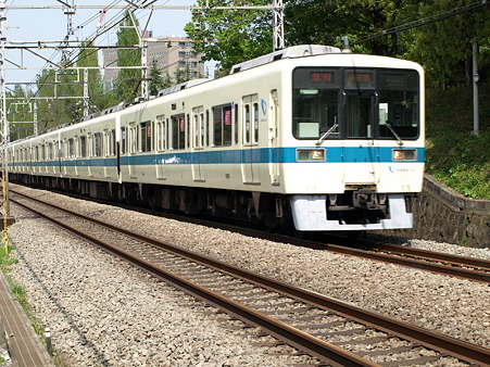 小田急25