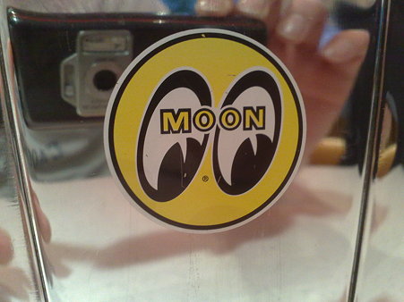１０．ＭＯＯＮ　ＣＡＦＥで…